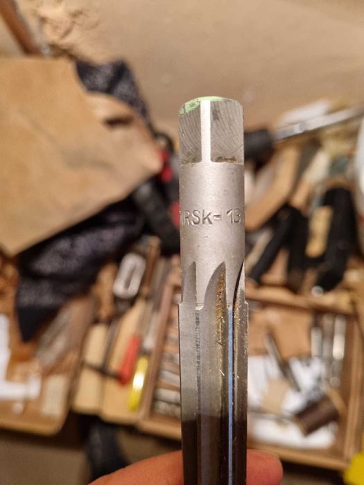 Rozwiertak stożkowy