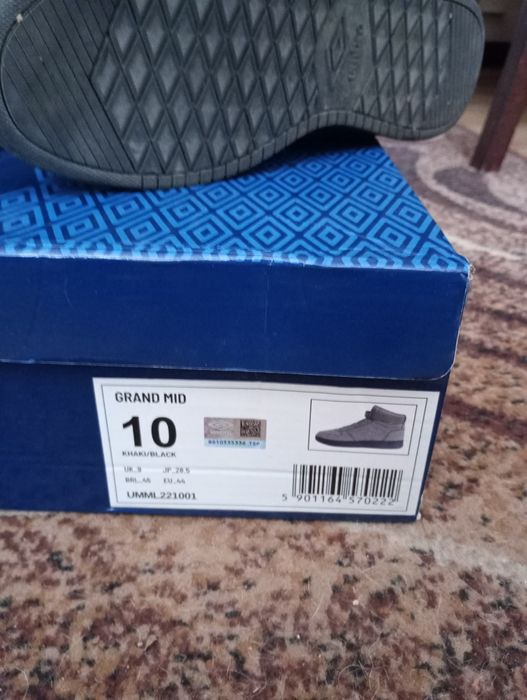 Buty  snakeakers Umbro Grand Mid r.44