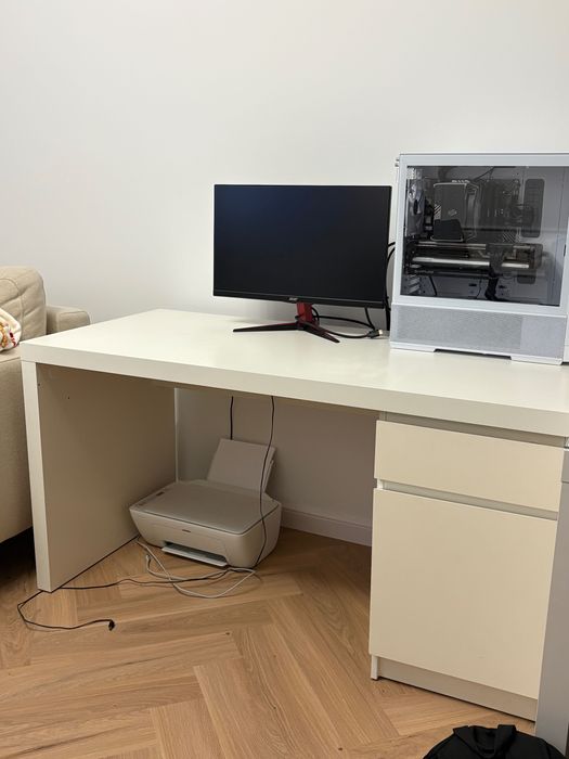 Biurko Ikea MALM
