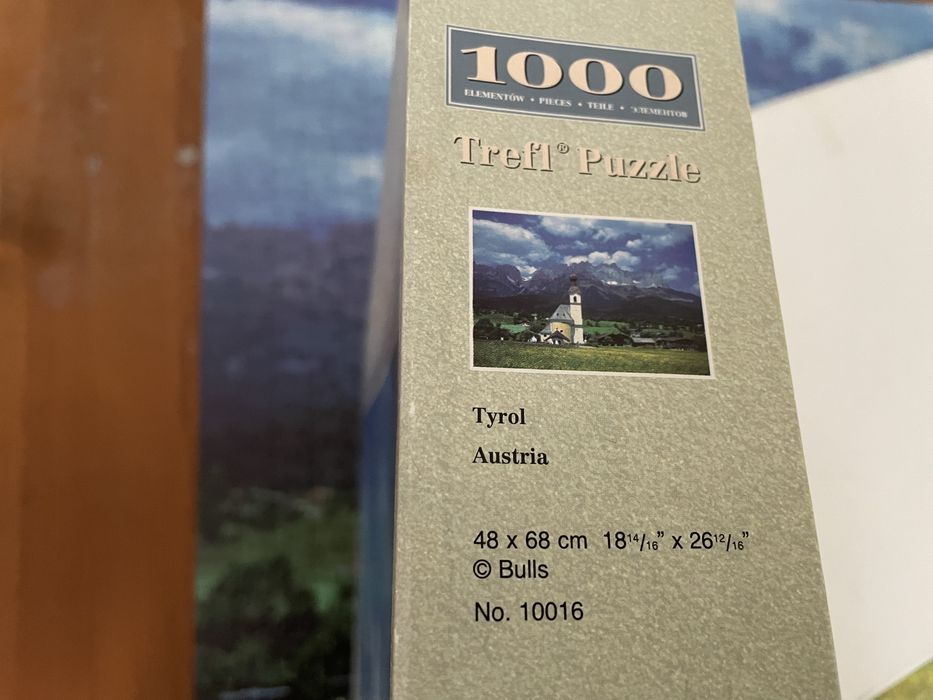Puzzle 1000 elementow