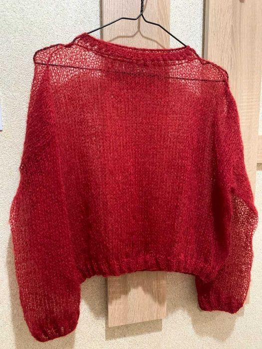 Продам свитер павутинка!