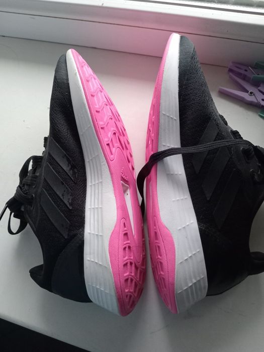 Adidas кросовки кроси  41 р.