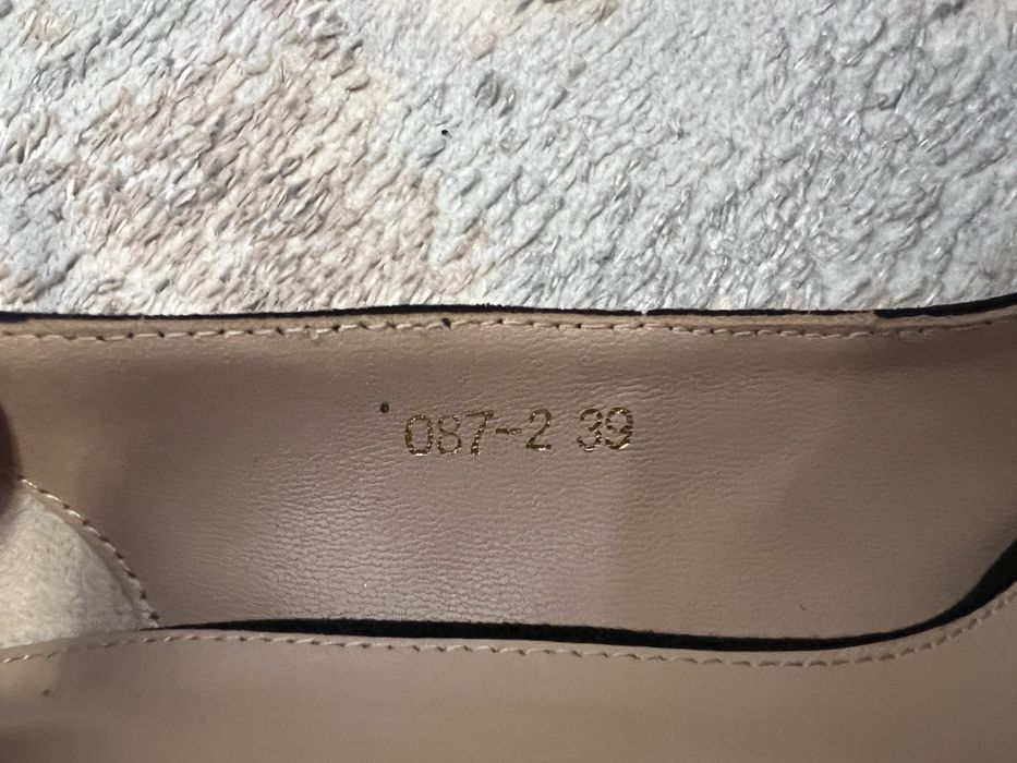 Туфлі жіночі Gianvito Rossi 39 розмір