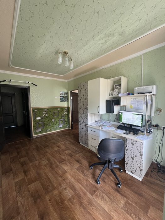 Продам 5к АОг 6 эт Центр Лесого Берега