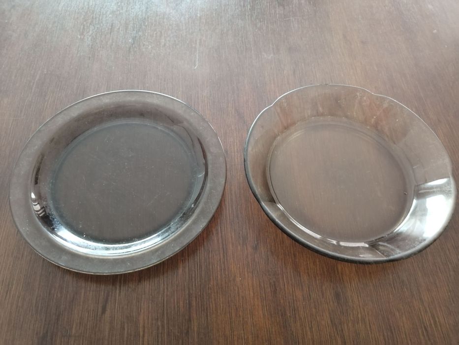 conjunto de sobremesa raso e fundo