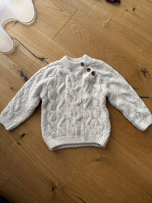 Ніжний светр Zara