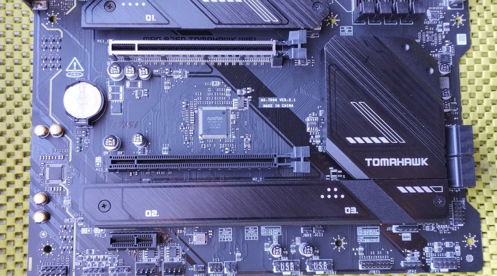 MSI B760 TOMAHAWK ddr4 WIFI s1700 + i5 12400