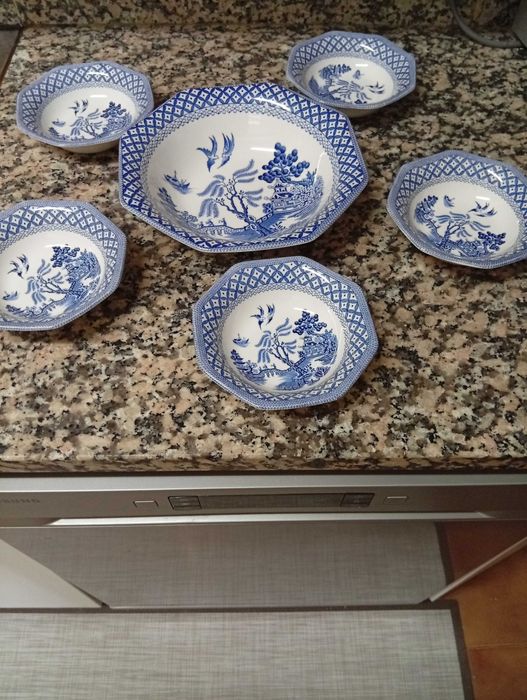 Serviço de louça inglesa