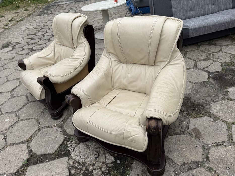 Dwa fotele jednoosobowe skorzanne