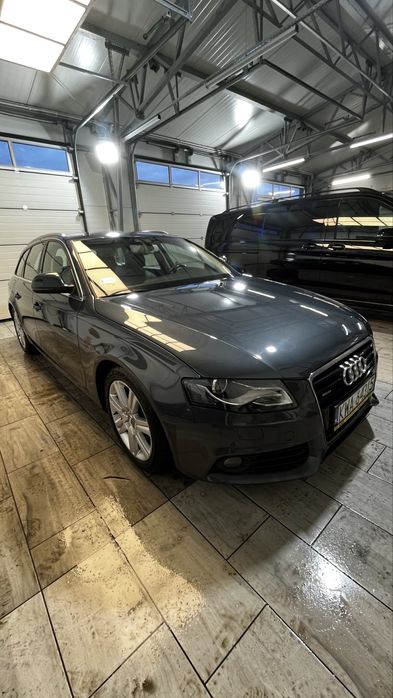 Audi A4B8 3.0 tdi 300km