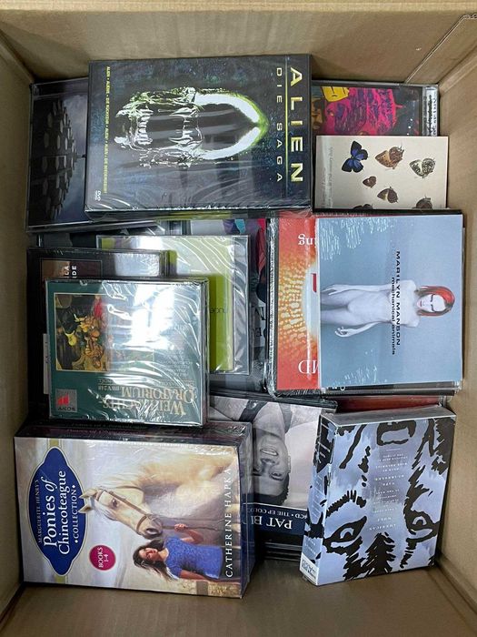 Płyty CD Box Mix Nowe Zarobek 90 sztuk