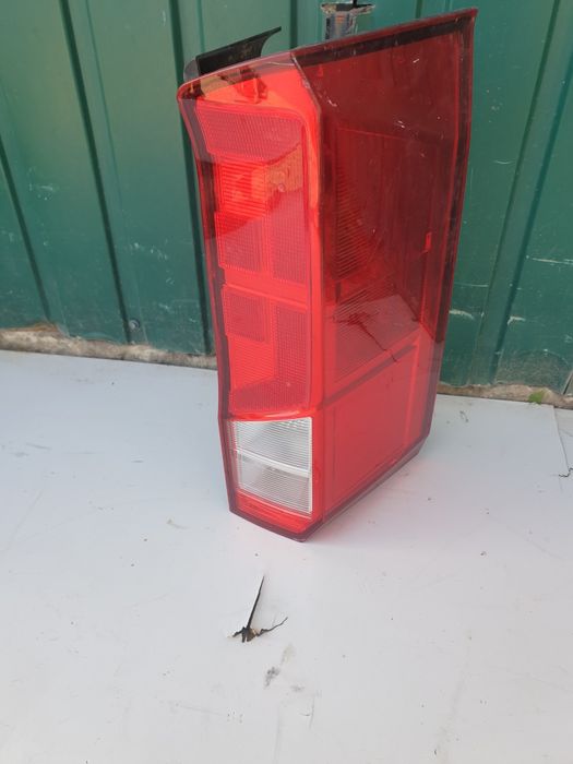 Задній правий фанарь  Крафтер Ман.