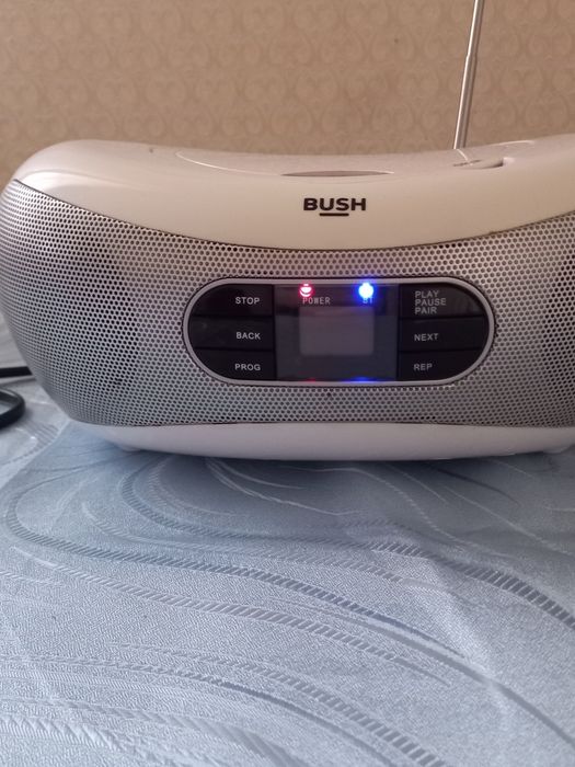 Бумбокс Bush Bluetooth CD Boombox (Радио / Bluetooth / CD)Англия.