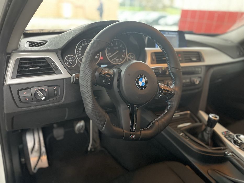 Bmw 318 f30 full extras