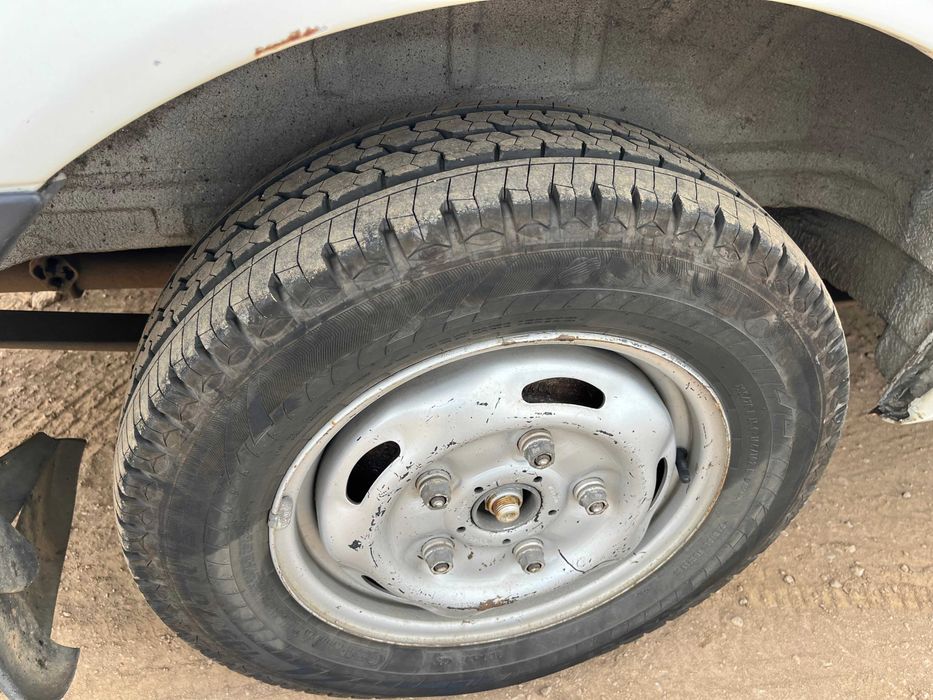 Ford Transit 9 lugares 2001