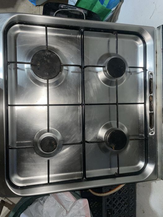 Forno e fogão da Indesit
