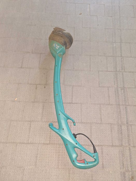 Aparador de relva elétrico BOSCH EASYTRIM