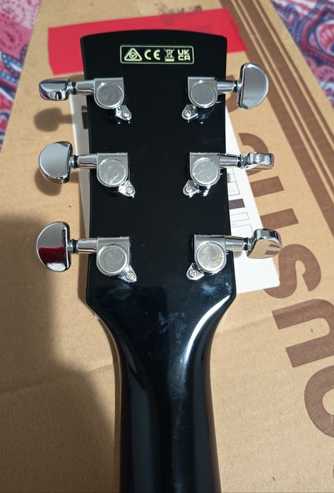 Guitarra acústica/elétrica (violão)