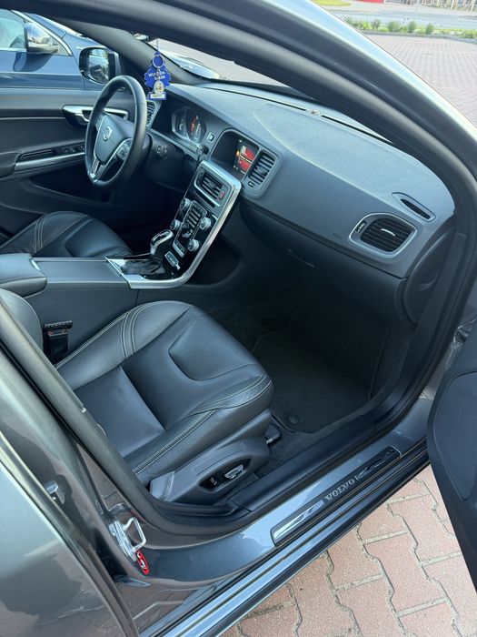 Volvo  V60 D6 Kombi , Bardzo zadbany