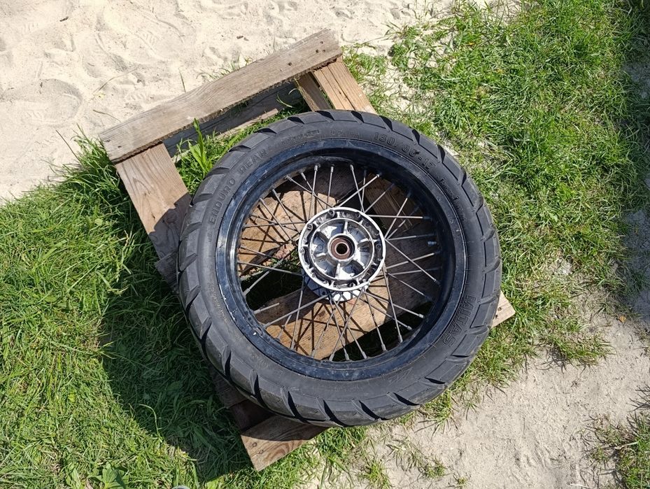 Suzuki XF 650 freewind XF650 koło felga opona tył tylna e-08 r17