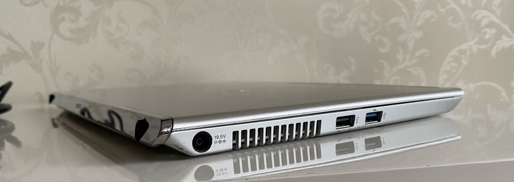 Ноутбук Ultrabook Sony VAIO Intel Corei5 | 8Гб | 128SSD + Sata200Гб | Windows10