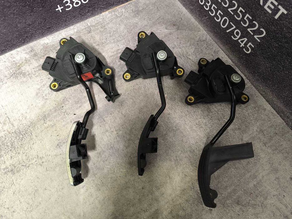 Педаль газу акселератор Nissan Qashqai J10 J10+2