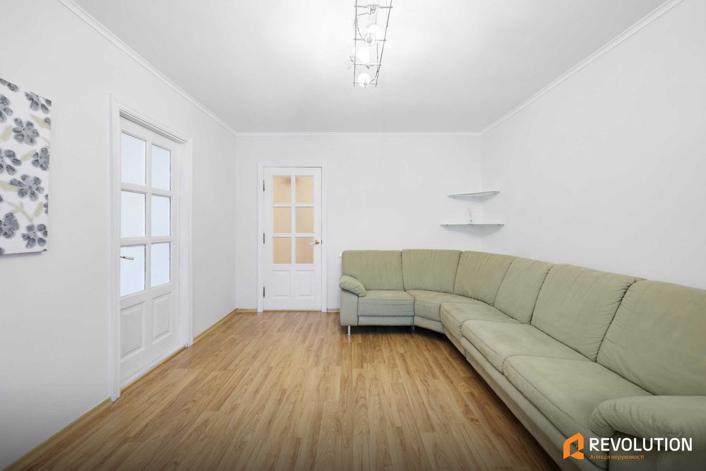 БЕЗ% 3 кім., квартира. Шевченкіський р-н, вул. Золотоустівська 48/5