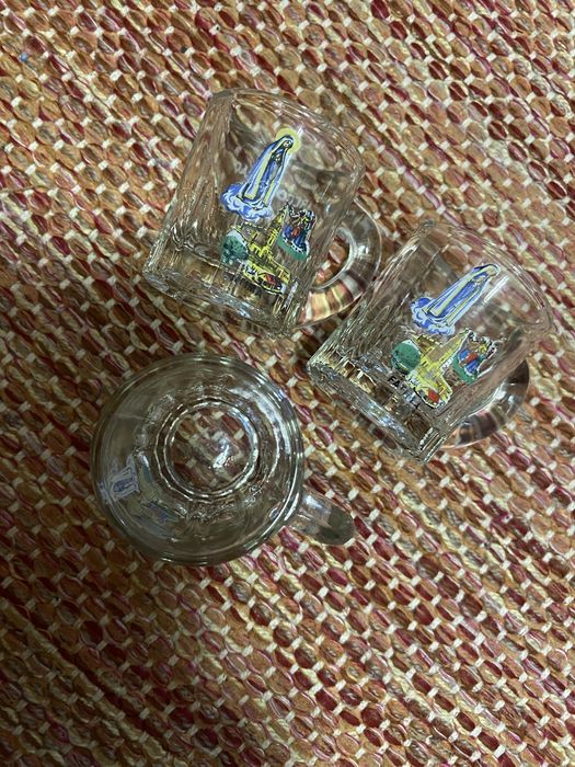 3 shot glasses64738889283074121