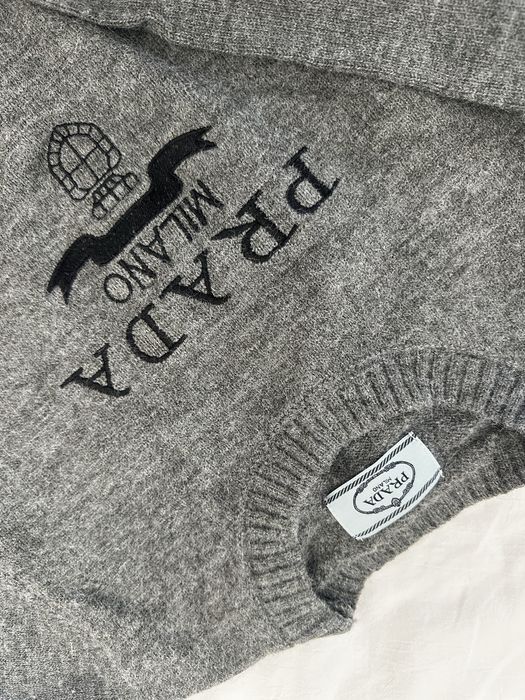 Кофта Prada, светрик Прада