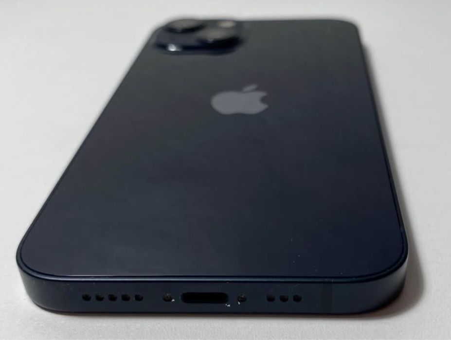 iPhone 13 128gb midnight