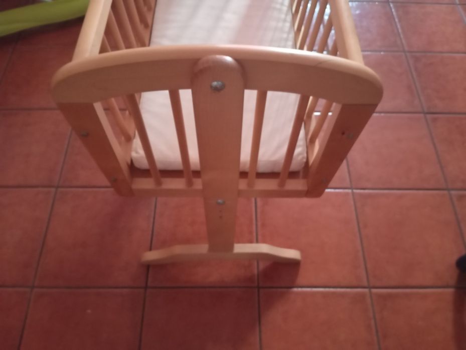 Berço Madeira com Colchão