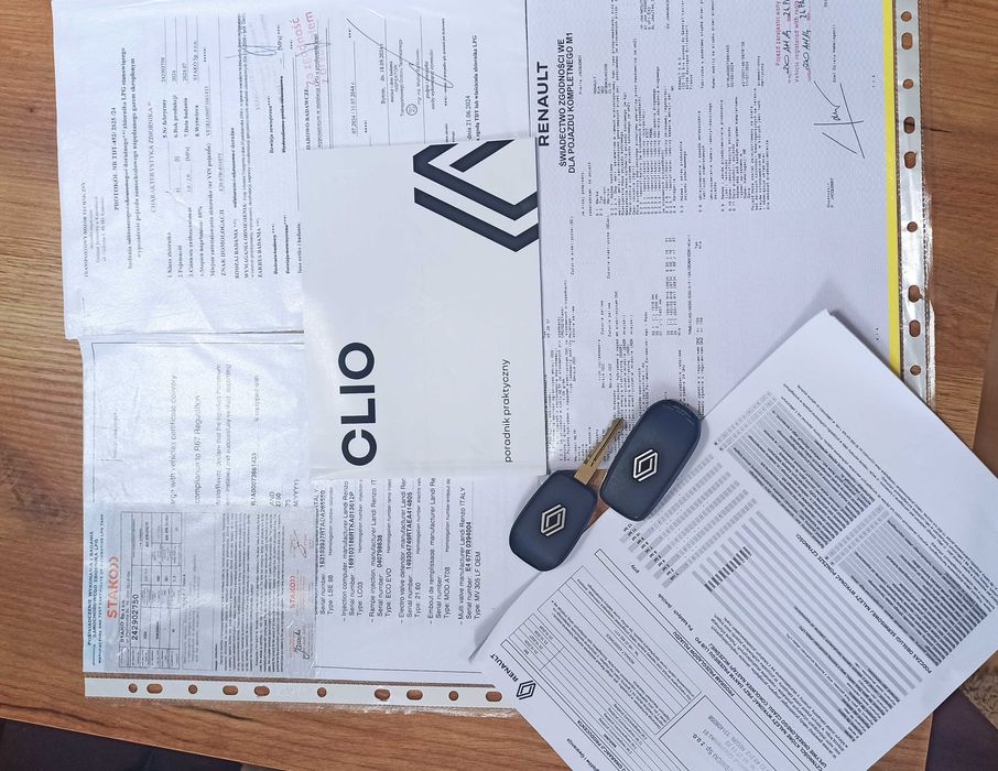 Samochód Clio pierwszy właściciel