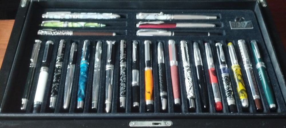 Coleção de 50 Canetas de tinta permanente novas anos 80