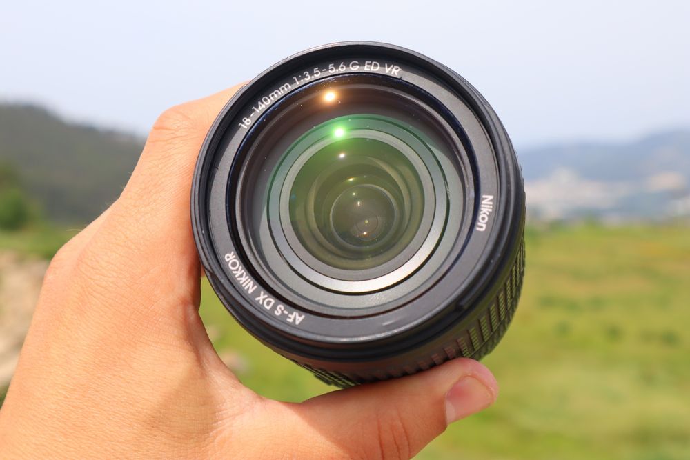 Nikon AF-S DX Nikkor 18-140 mm f/3.5-5.6G ED VR