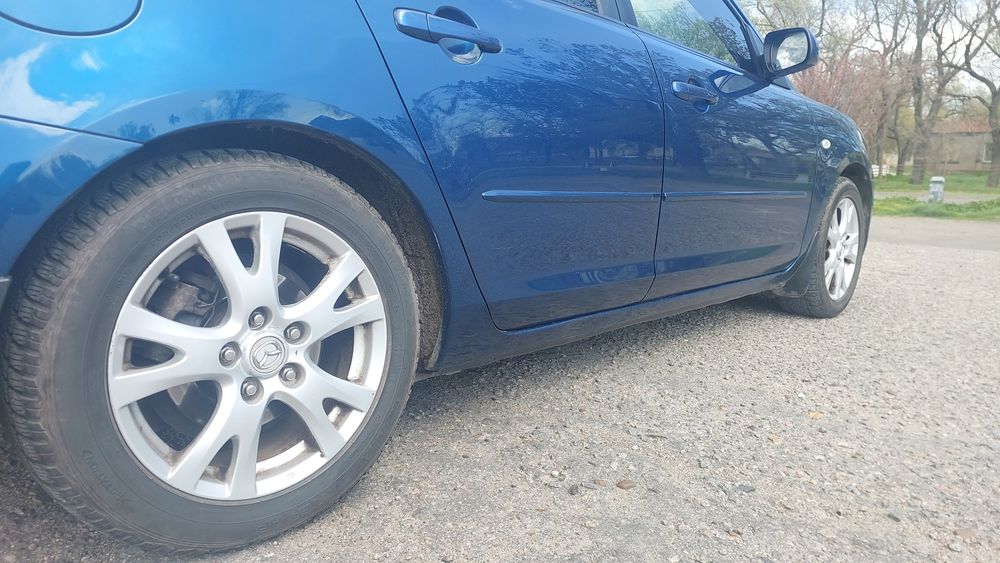 Продам автомобіль Mazda 3