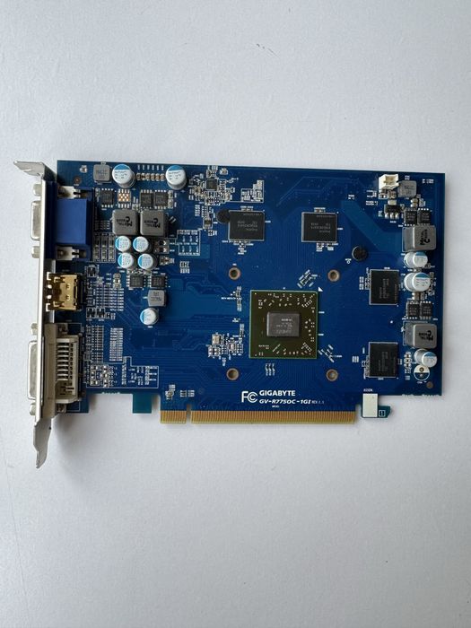 Відеокарта Gigabyte GV-R7750C 1gb 1059 МГц GDDR5 HDMI, DVI, DVI-D