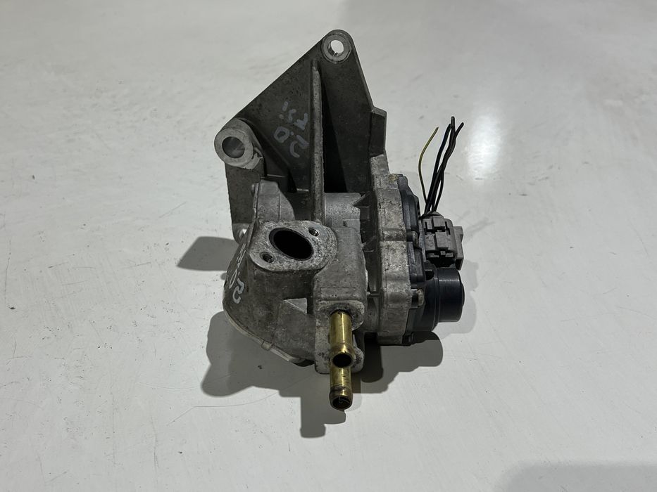 Клапан egr 2.0 fsi passat b6 golf 5 skoda a5 клапан рециркуляции єгр