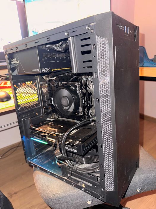Komputer AMD Ryzen 7600 + AMD Radeon 9060 XT 16gb