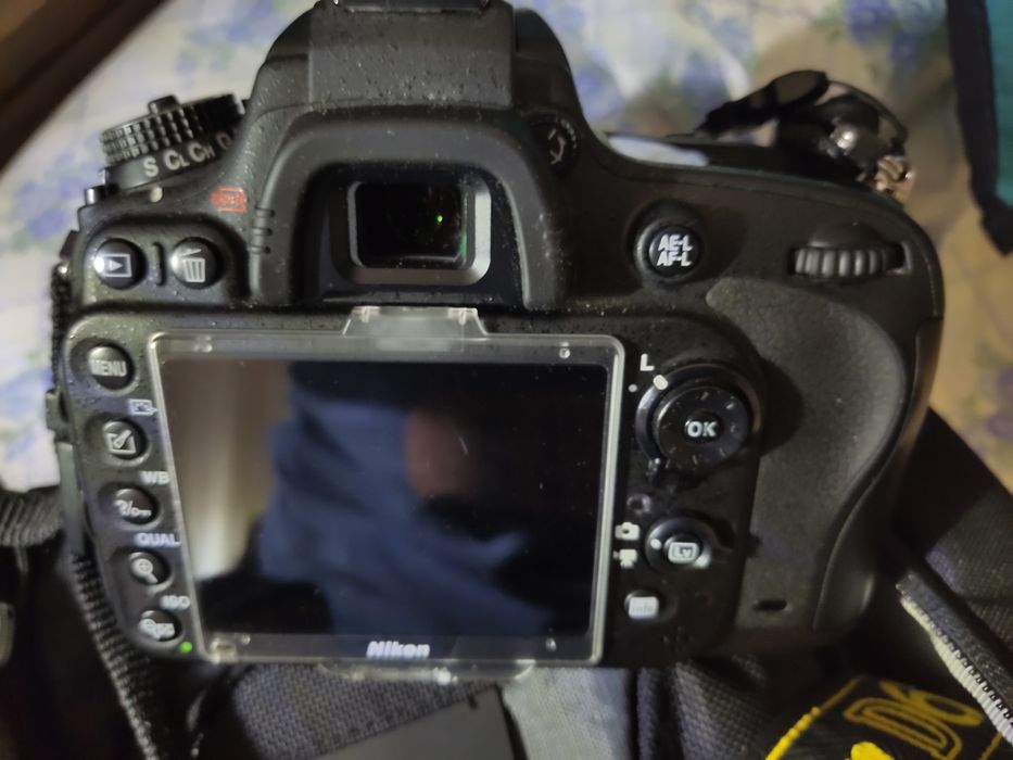 Nikon Camera64585558218115121