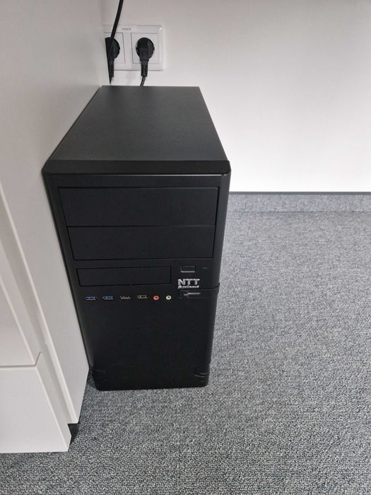 Komputer stacjonarny / domowy NAS – Ryzen 3 / SSD / 1.5TB HDD / Ubuntu