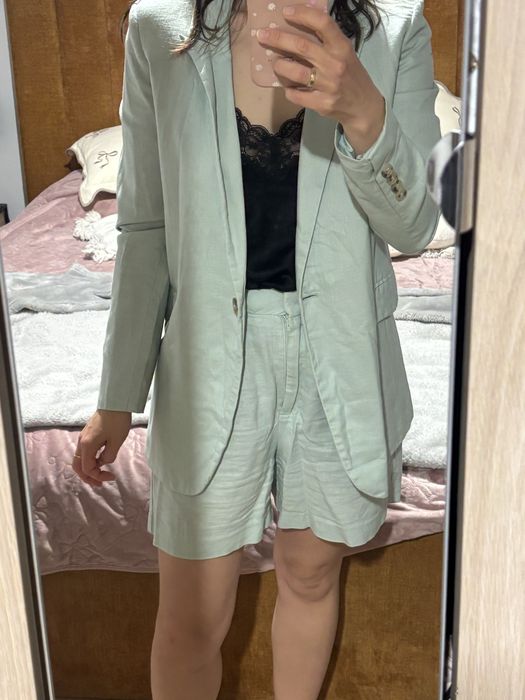 Garnitur spodenki plus marynarka Mohito rozmiar 32/36