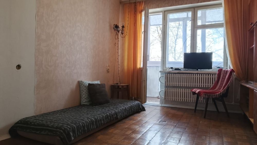 Продам 1 кімнатну квартиру 27 м . вул Я. Корчака,(Баумана). Київ. Шевченківський р-н. Від власника.