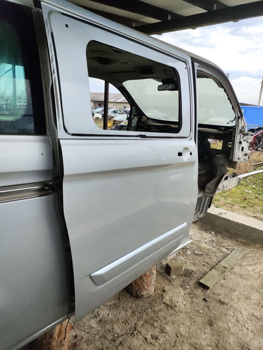 Ford Custom Torneo 2013-2023 двері права сторона