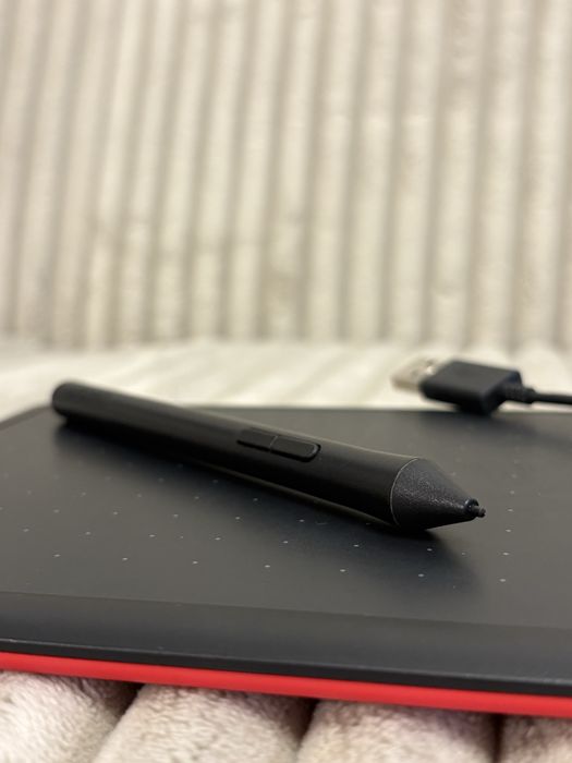 Tablet piórkowy One by wacom