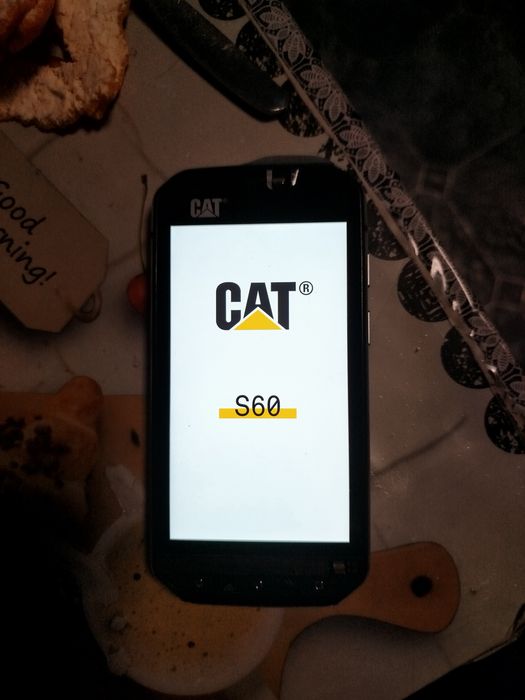 Продам Телефон КАТ -60