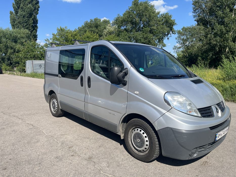 Renault Trafic 2.5 (2010”), 9000$