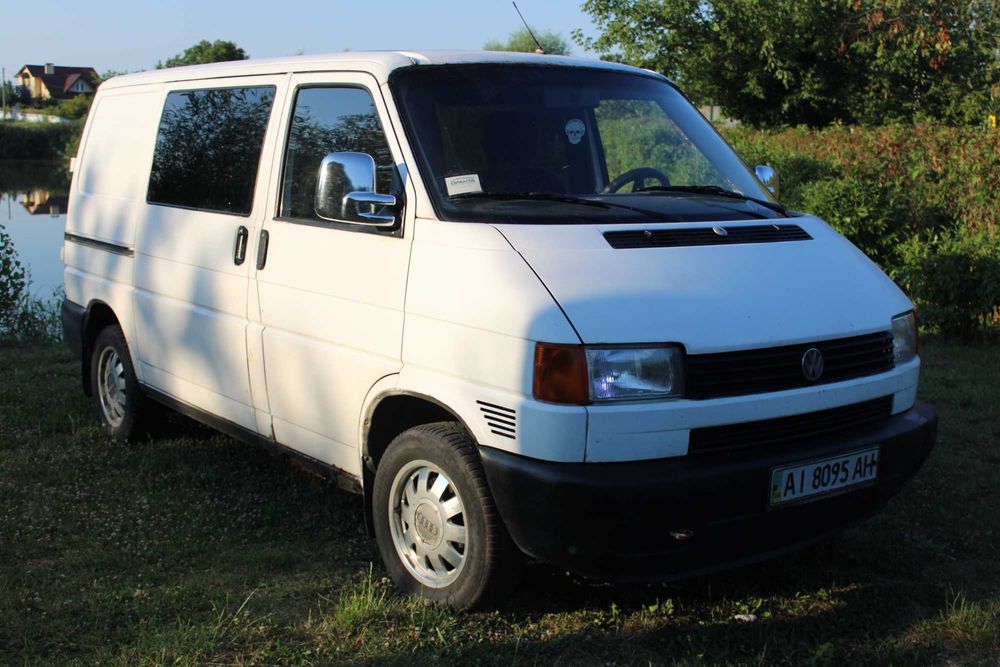 Продам легендарний та надійний Volkswagen Transporter T4 2001р груз-пас
