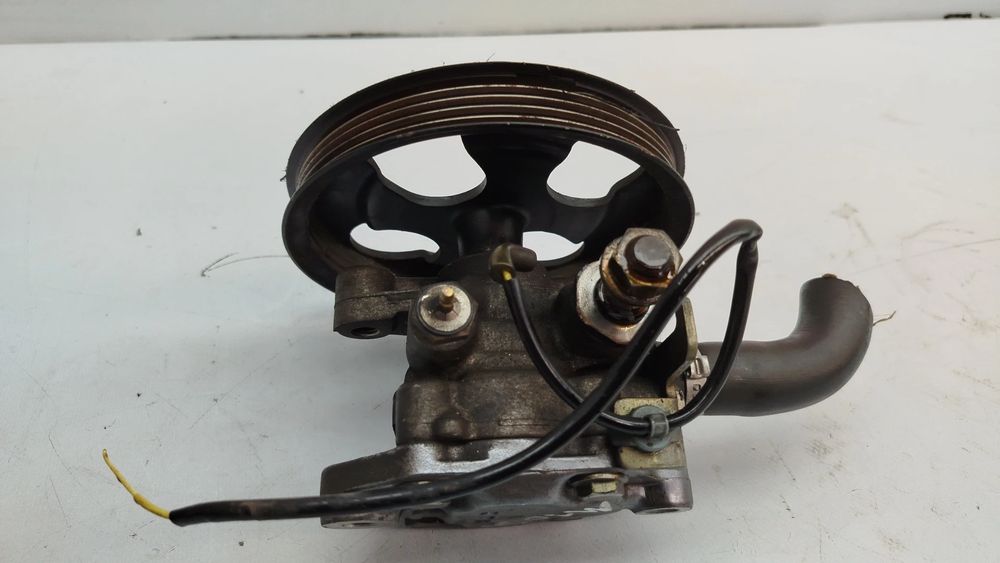 Bomba de direção MITSUBISHI Carisma Hatchback (DA_)