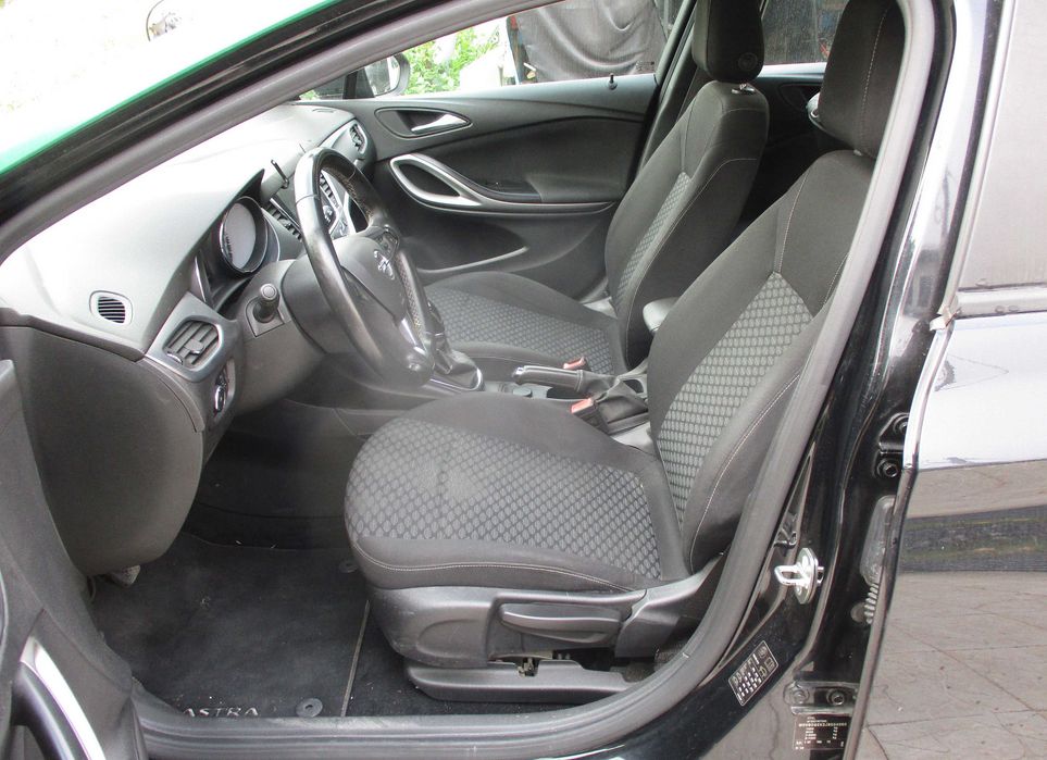 Opel Astra K 1.6 cdti (taxi) IVA DEDUTÍVEL