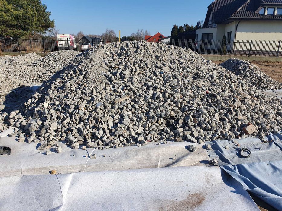 Usługi koparko-ładowarka, wykopy, roboty ziemne, rozbiórki, piach ziem